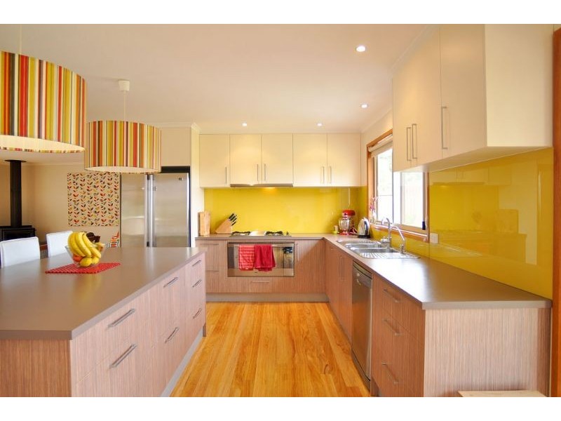 24 Emma Lane, Inverloch VIC 3996