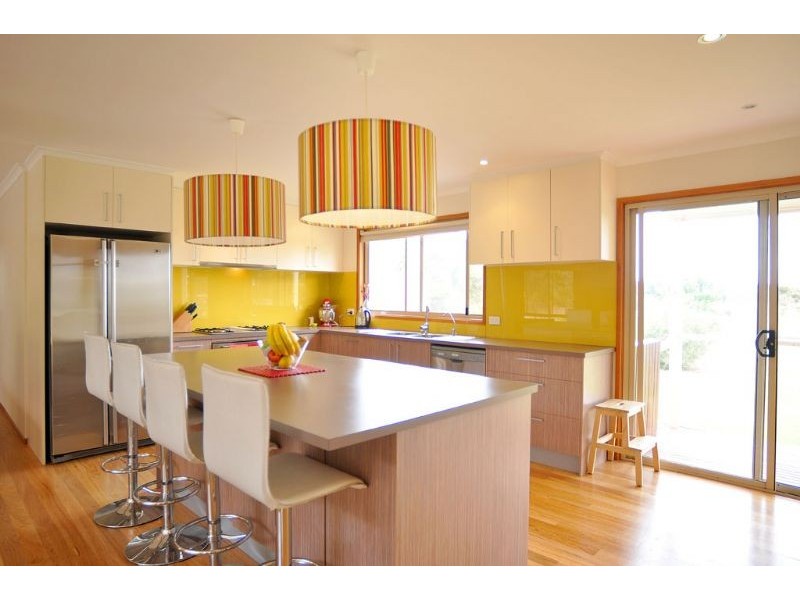 24 Emma Lane, Inverloch VIC 3996