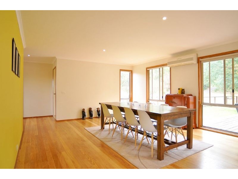 24 Emma Lane, Inverloch VIC 3996