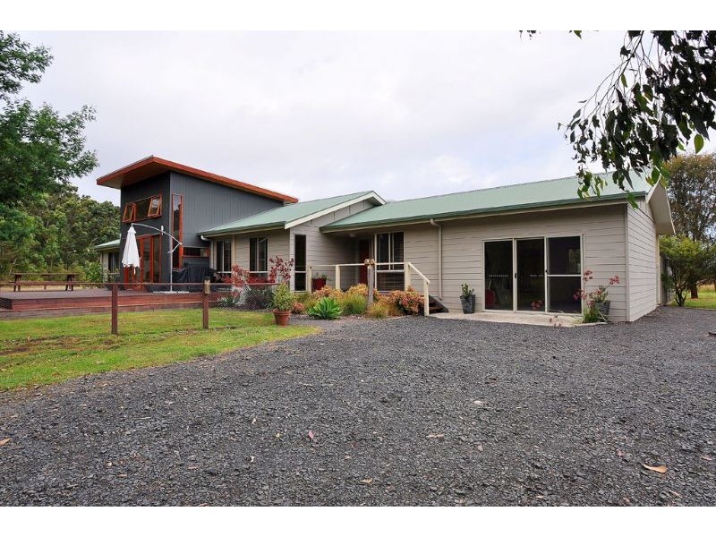 24 Emma Lane, Inverloch VIC 3996