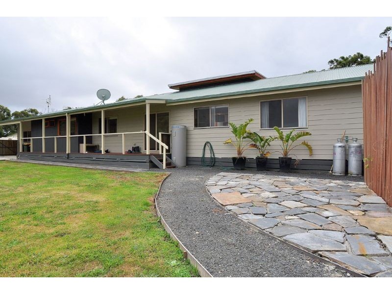 24 Emma Lane, Inverloch VIC 3996