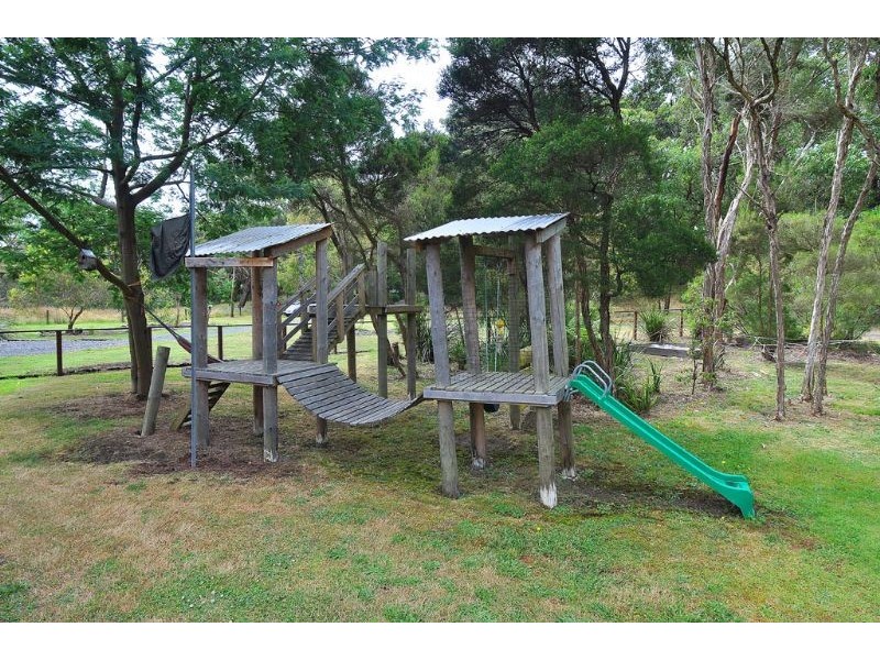 24 Emma Lane, Inverloch VIC 3996