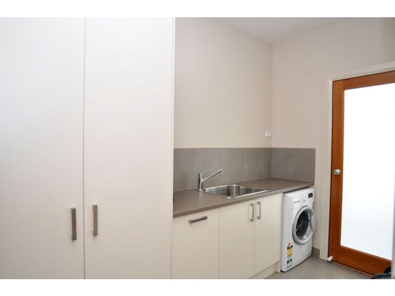 2/7 Scarborough Street, Inverloch VIC 3996