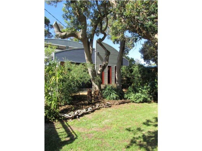 27 Veronica Street, Inverloch VIC 3996