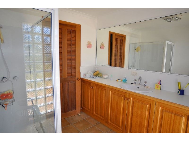 82 Atherton Drv, Venus Bay VIC 3956