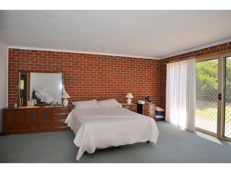 82 Atherton Drv, Venus Bay VIC 3956