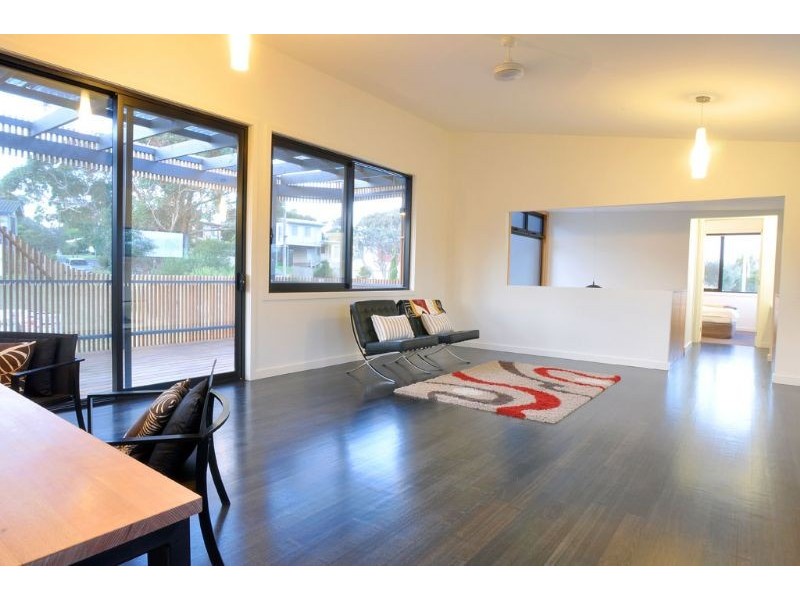 1 Nautilus Road, Inverloch VIC 3996