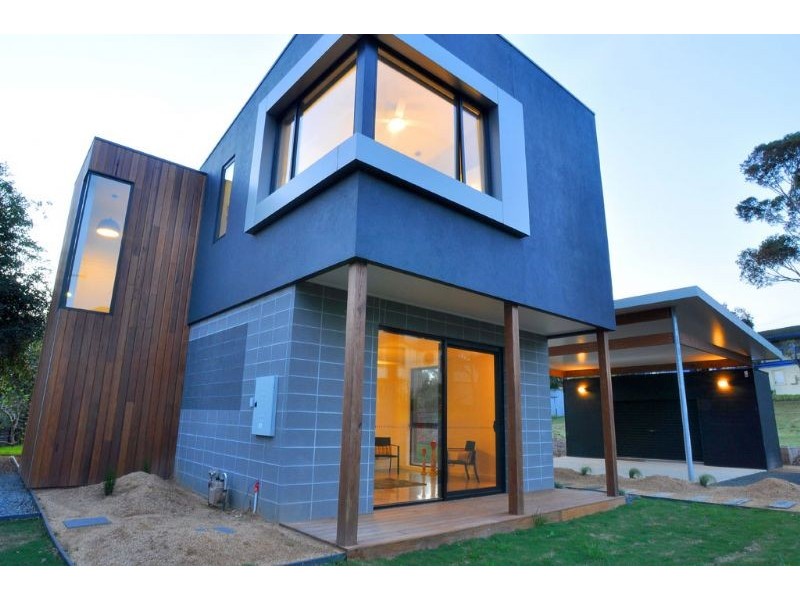 1 Nautilus Road, Inverloch VIC 3996