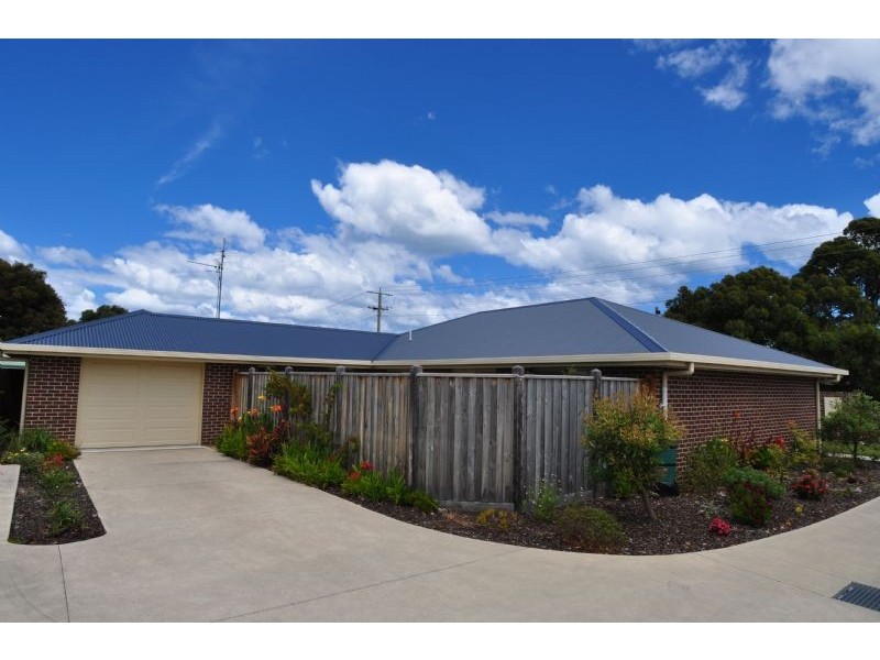 4/2-4 Powlett St, Inverloch VIC 3996