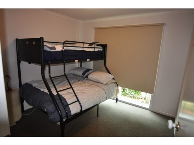 11 Streeton Court, Inverloch VIC 3996
