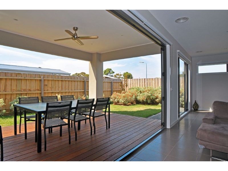 4 Wattle Court, Inverloch VIC 3996