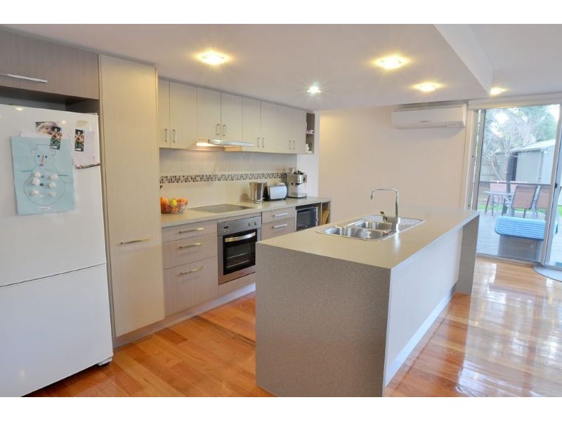 3 Bruce Street, Inverloch VIC 3996