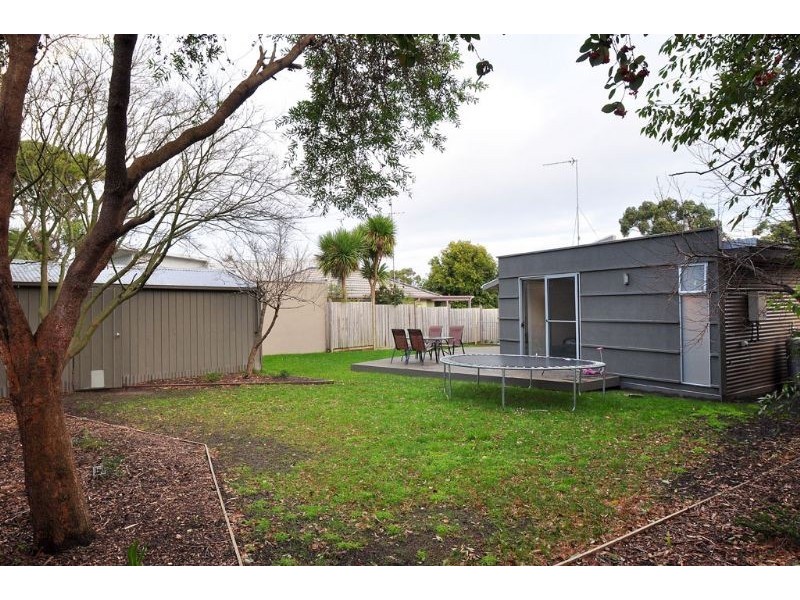 3 Bruce Street, Inverloch VIC 3996