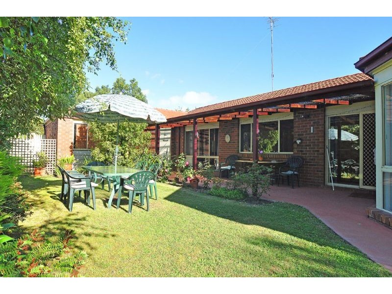 4 Chelsea Square, Inverloch VIC 3996