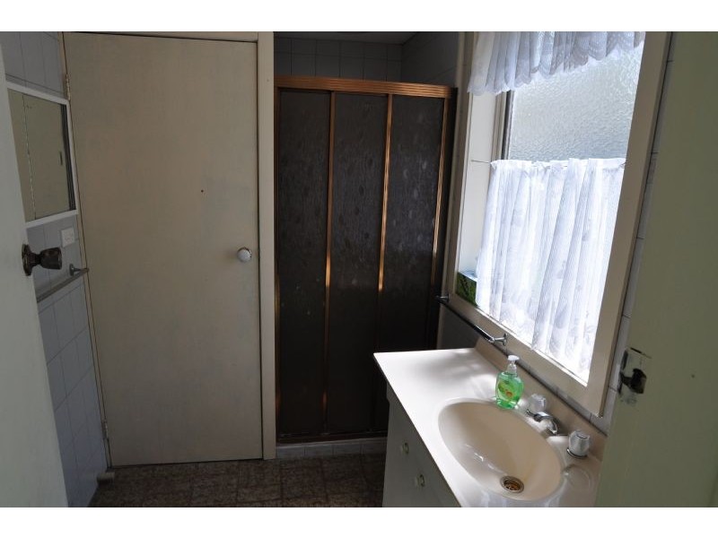 15 Hopetoun St, Inverloch VIC 3996