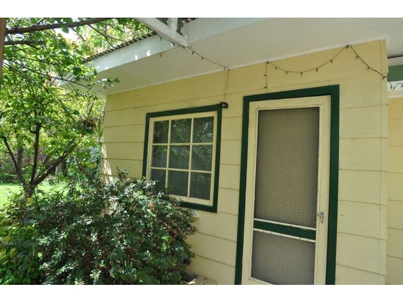 15 Hopetoun St, Inverloch VIC 3996