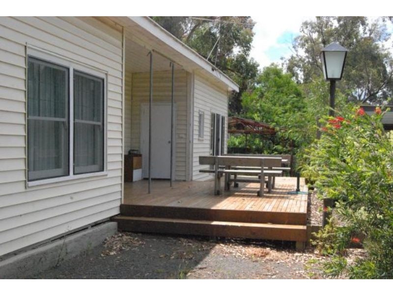 16 Bird Street, Inverloch VIC 3996