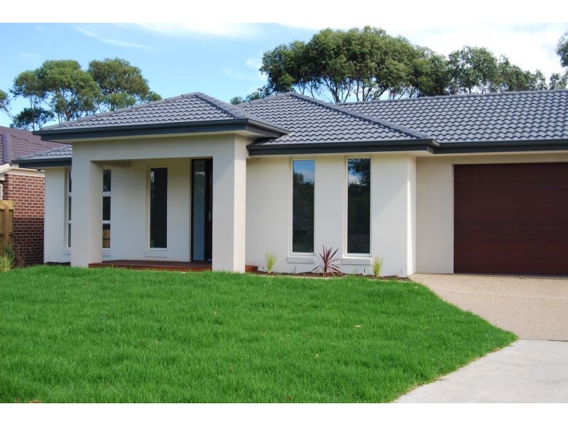 7 Bluewren Way, Inverloch VIC 3996