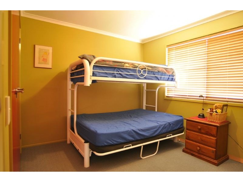 27a Kenneth St, Inverloch VIC 3996