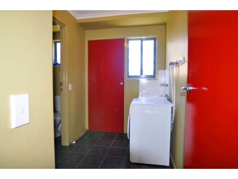 27a Kenneth St, Inverloch VIC 3996