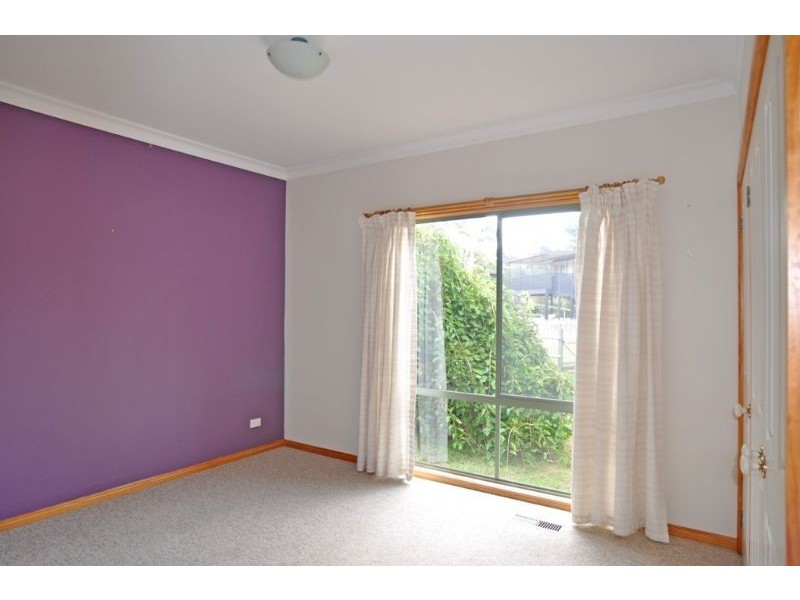 8a Beilby Avenue, Inverloch VIC 3996