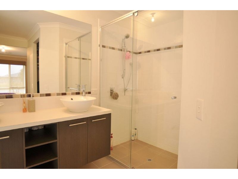 53 Meanderri Drv, Inverloch VIC 3996