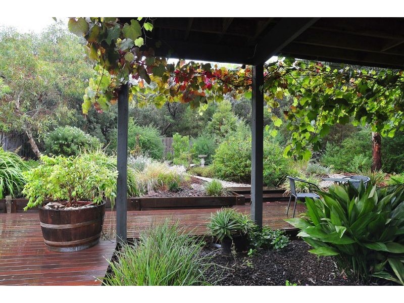 135 Tamara Crescent, Inverloch VIC 3996