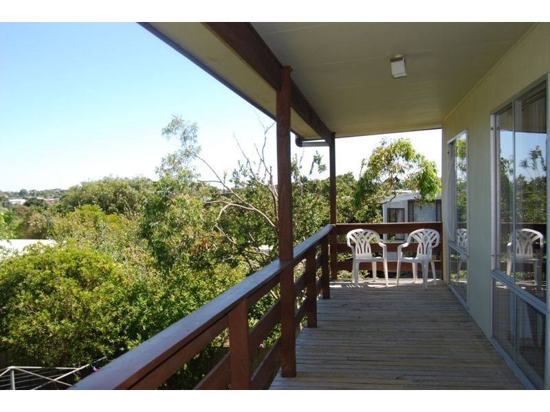 28 Kenneth St, Inverloch VIC 3996