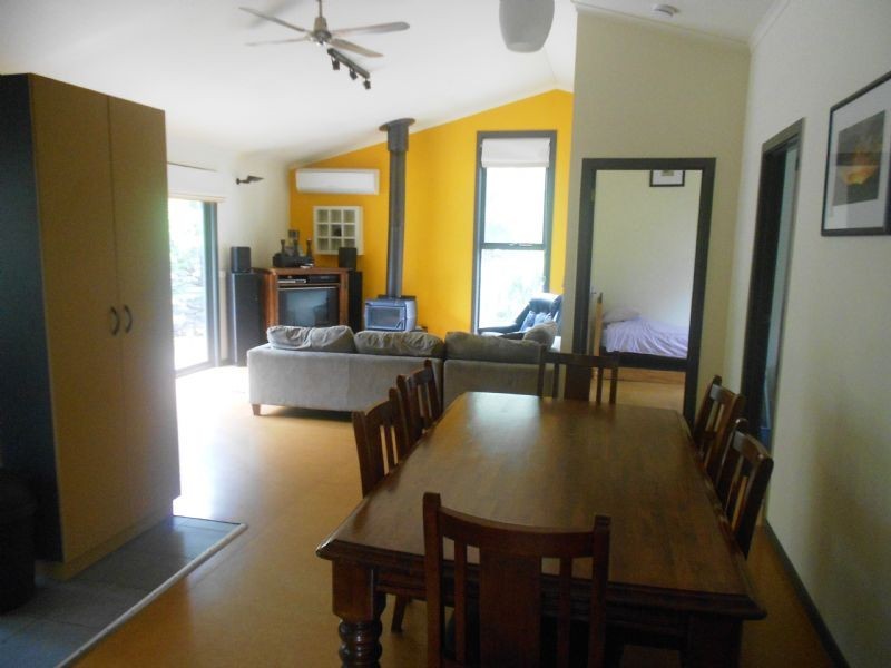 4 Louisa Court, Inverloch VIC 3996