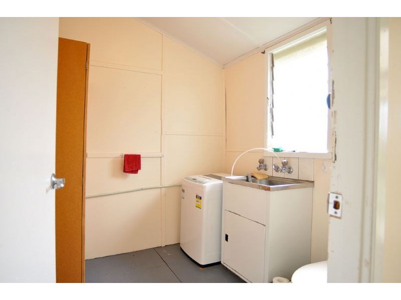 40 Pymble Ave, Inverloch VIC 3996