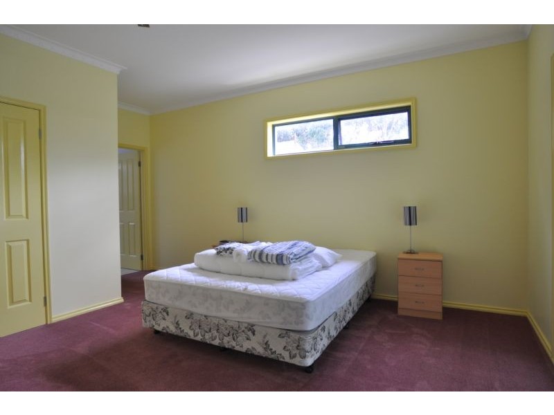 6 Evan Place, Inverloch VIC 3996