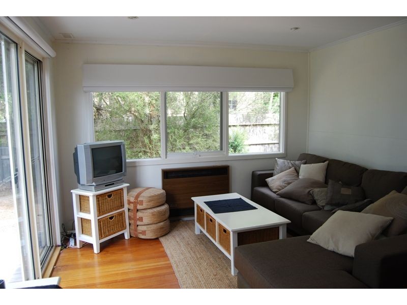 39 Beilby Avenue, Inverloch VIC 3996