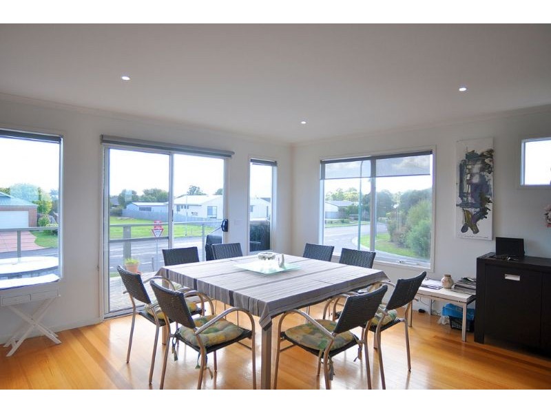 83 Tamara Crescent, Inverloch VIC 3996