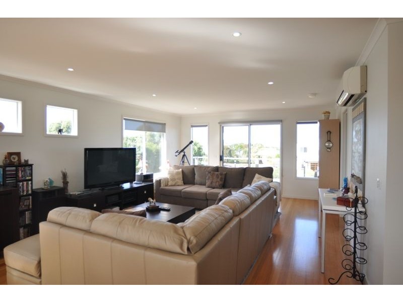 83 Tamara Crescent, Inverloch VIC 3996