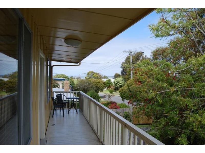 12 Kathryn Close, Inverloch VIC 3996