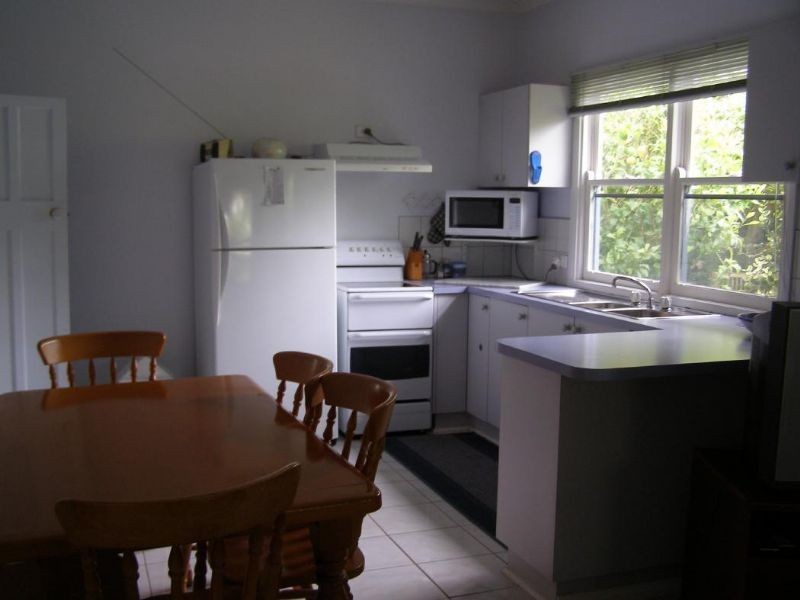 2a The Crescent, Inverloch VIC 3996