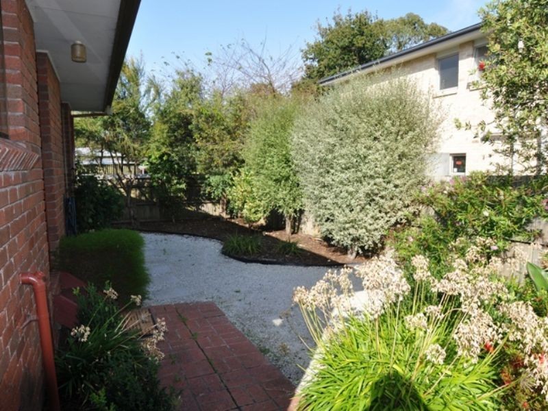 9/5 Freda St, Inverloch VIC 3996