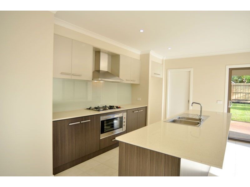 3 Blue Wren Way, Inverloch VIC 3996