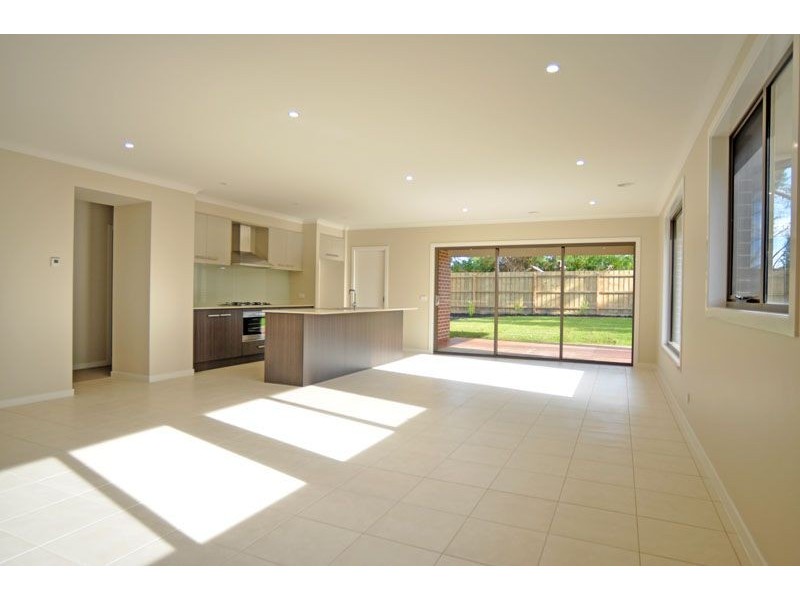 3 Blue Wren Way, Inverloch VIC 3996