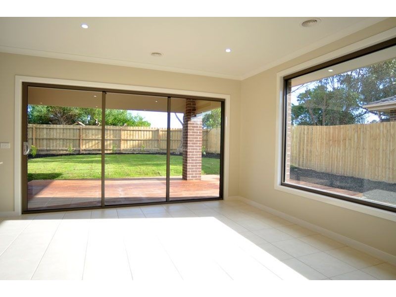 3 Blue Wren Way, Inverloch VIC 3996