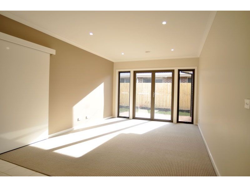 3 Blue Wren Way, Inverloch VIC 3996