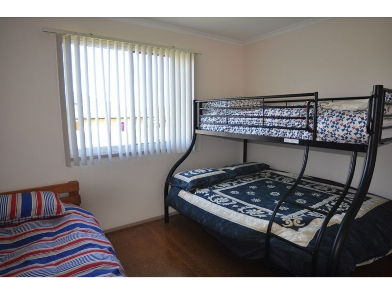 4 Cook Close, Inverloch VIC 3996