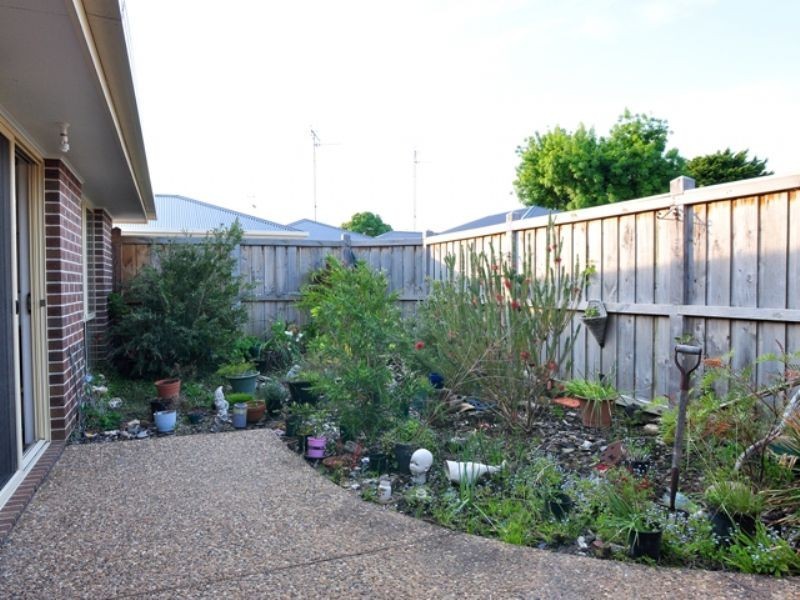 4/2-4 Powlett St, Inverloch VIC 3996