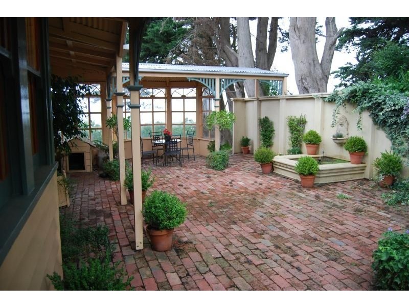 240 Lomagnos Rd, Outtrim VIC 3951
