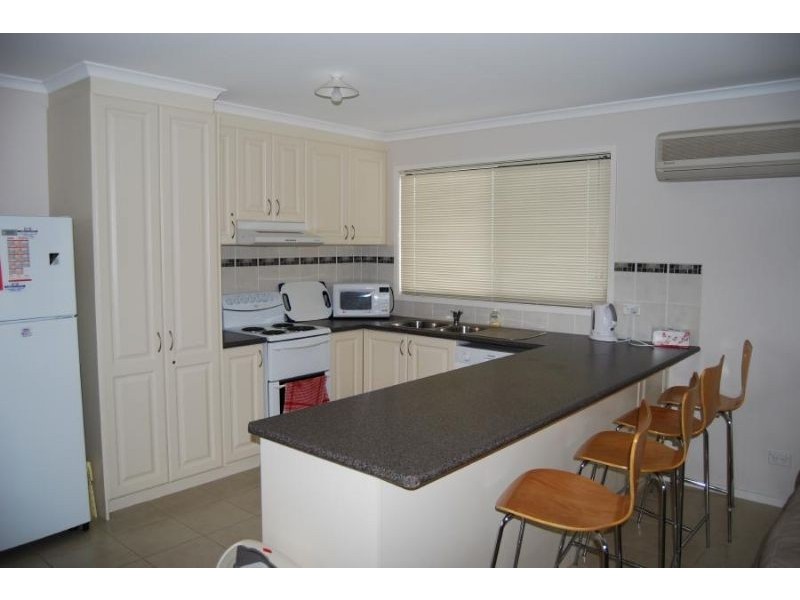 34 Endeavour Place, Inverloch VIC 3996