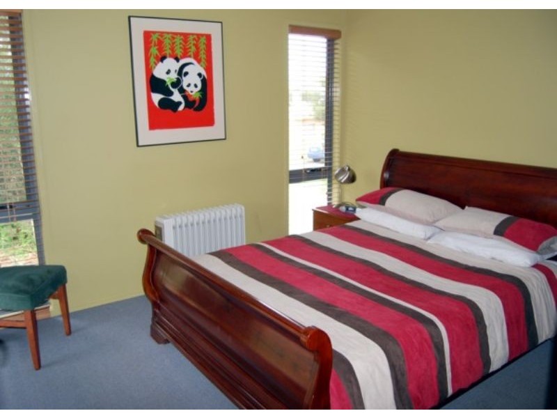 27a Kenneth St, Inverloch VIC 3996