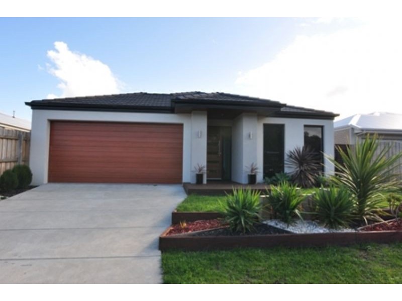 7 Honeyeater Circuit, Inverloch VIC 3996