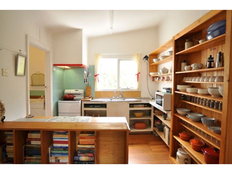 16 High St, Inverloch VIC 3996