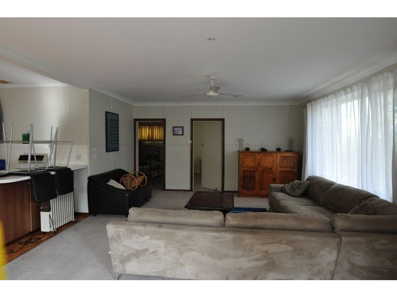 46 Williams St, Inverloch VIC 3996
