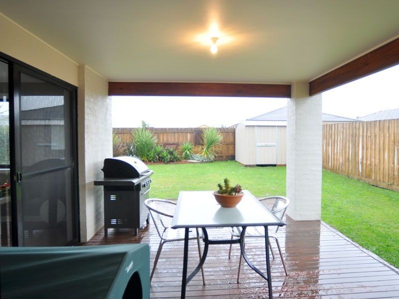 7 Honeyeater Circuit, Inverloch VIC 3996